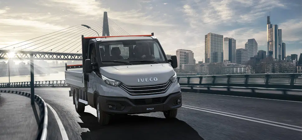 IVECO DAILY, A LOAD OF REFINEMENTS - Auto&Design